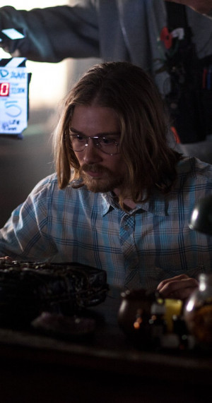 MV5BMTkzMDI3OTU0Nl5BMl5BanBnXkFtZTcwODc4MjgxOQ@@._V1_SY1200_CR585,0 ...