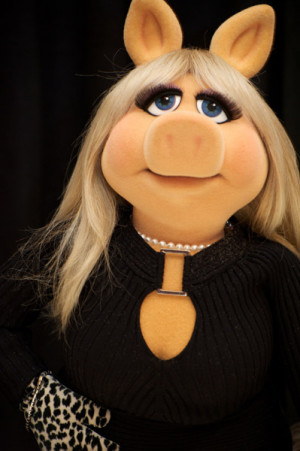 Miss Piggy 's 5 Style Commandments - What's most important to you ...
