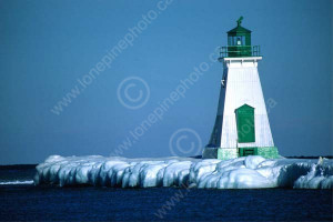 CAL WIN SCE ON BMM1000501DLIGHTHOUSE ON ICY SHOREPORT DALHOUSIE ...
