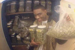 Soulja Boy Weed Jackpot: Rapper Posts Photo With Loads of Green