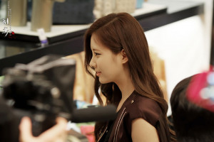 Girls Generation Seohyun fan Photo from MCM opening event