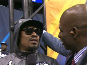 marshawn-lynch-gives-bizarre-interview-on-nfl-network-after-storming ...