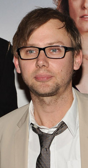 MV5BOTAxNjg0OTUzNl5BMl5BanBnXkFtZTcwNDk4NzIzMw@@._V1_UY1200_CR142,0 ...