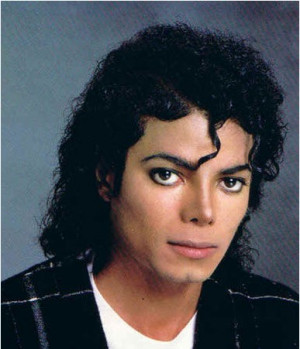 迈克尔杰克逊10亿美元神秘宝库 古董被好友贱卖