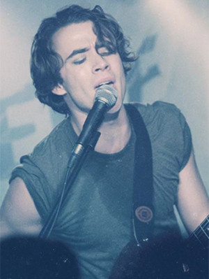 ... : 12 Things You Need to Know About If I Stay ‘s Jamie Blackley