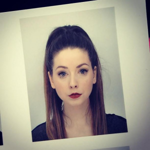 Zoella I wish i looked as fab as that in my passport photo!