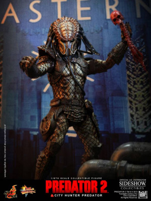 Predator 2: City Hunter Predator Collectible Sixth Scale Figure