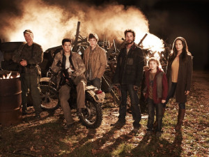Falling Skies. Futuristic, end of human race due to alien invasion ...