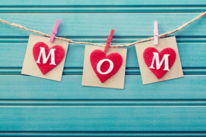 This Mother's Day surprise your mom with a greeting card in Spanish ...