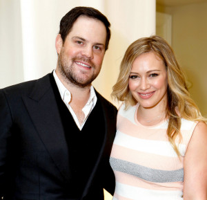 1406841609_mike-comrie-hilary-duff-zoom