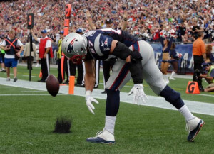 Rob Gronkowski’s ‘gronk spike’ after scoring the lone TD in week ...