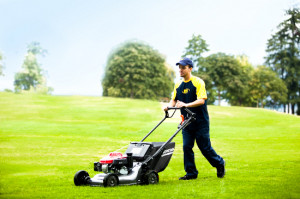 Friend BUR-HAN specialist keeping your lawn looking great!