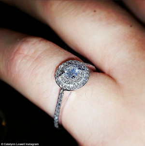 Nice bling: The Teen Mom star was presented with a diamond ring set in ...