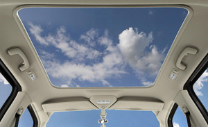 Citroen C4 Picasso glass roof