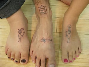 silly-matching-foot-tattoos.jpg