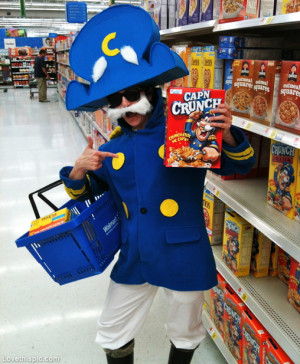 Cap N Crunch costume