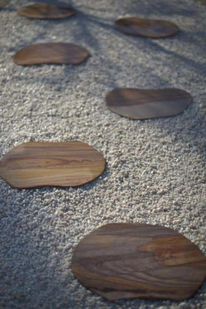 Strata Stones - Stepping Stones - Rufina