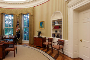 New Oval Office rug made in West Michigan takes center stage in quote ...
