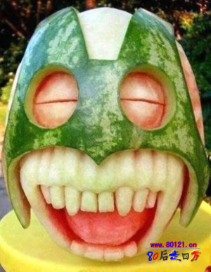 高手教你怎样吃西瓜雕刻艺术,吃西瓜的搞笑图片