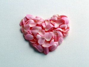 Rose Petals, Heart Shaped| Love Wallpapers| Desktop Wallpapers| Free ...
