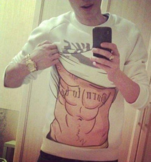 Justin Bieber Six Pack Pics