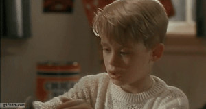 funny-gif-macaulay-culkin-future