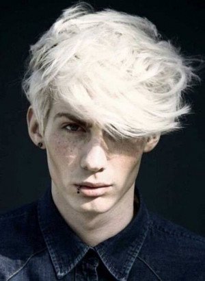 Re: Quicksilver's hair - how should it look?