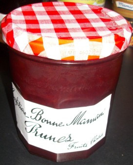 Compte cheese with some prune jam