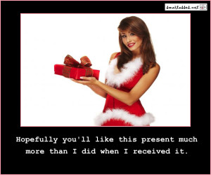 regift-regifter-funny-sarcastic-christmas-ecard.png