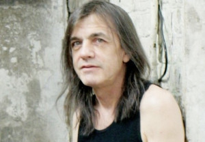 Malcolm Young Tweets Photos...