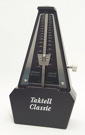 Wittner Plastic Case Metronome - Mahogany