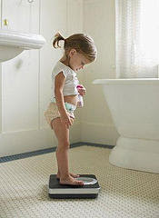 the way their body looks poor body image can start as young as 5 years ...