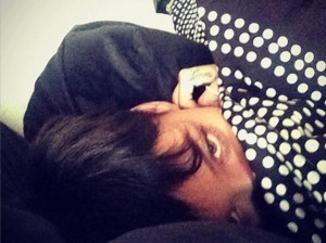 Rihanna & Chris Brown Cuddled Up In Bed To Ring In New Year [PHOTO]