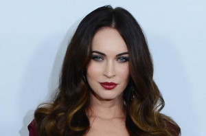 Megan Fox joins Instagram, shares selfies and advice
