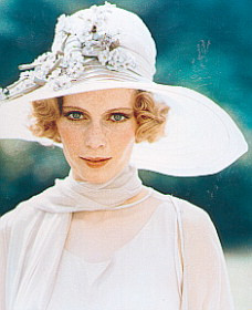 daisy buchanan the wife of tom buchanan and the cousin