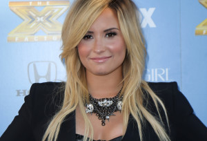 demi-lovato-staying-strong-book.jpg