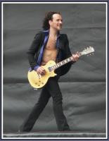 Brief about Vivian Campbell: By info that we know Vivian Campbell was ...