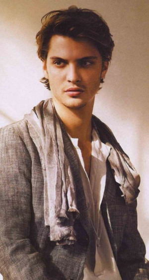True Blood Star Luke Grimes