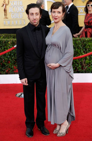 Simon Helberg and his wife