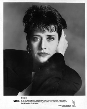 Lorraine Bracco Sing Original 8x10 Photo