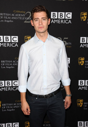 Julian Morris Pretty Little Liars