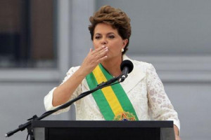 Brazil's president Dilma Rousseff blows a kiss to the public