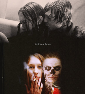 American Horror Story Tate And Violet First Kiss