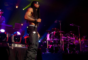 Lil Wayne Out of Intensive Care