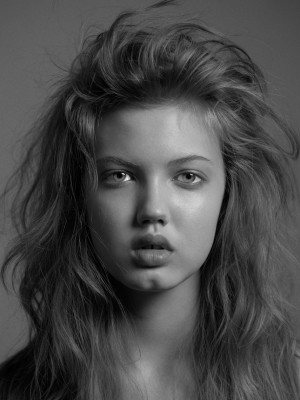 Thread: Classify Lindsey Wixson