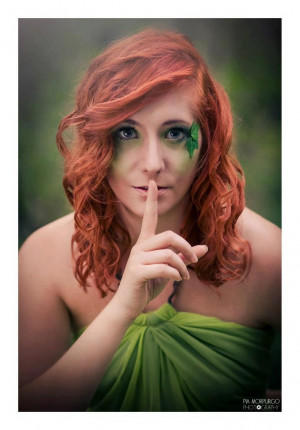 That green eye makeup! #ginger #redhead #irish Green Eye