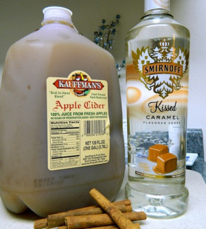 Hot Caramel Apple Cider