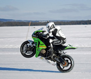 183.80 km/h – Fastest Motorcycle wheelie on Ice, World Record: xBhp ...