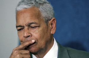 Photo: 9 Inspiring Julian Bond Quotes That Depict The NAACP Leader As ...