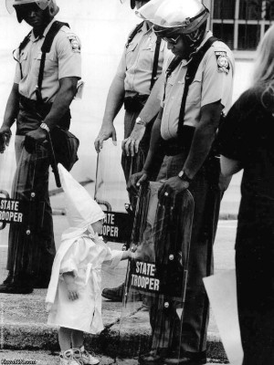 Related Pictures tags funny picture kkk klu klux klan photobomb